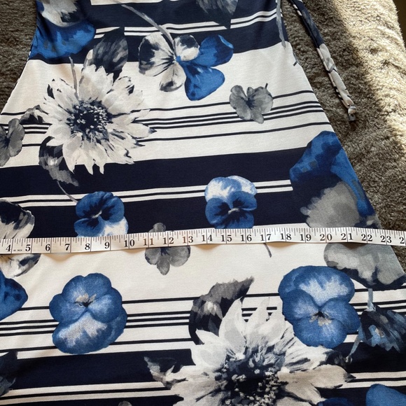 5 for $15  Beautiful blue flowered maxi dress - Picture 3 of 5